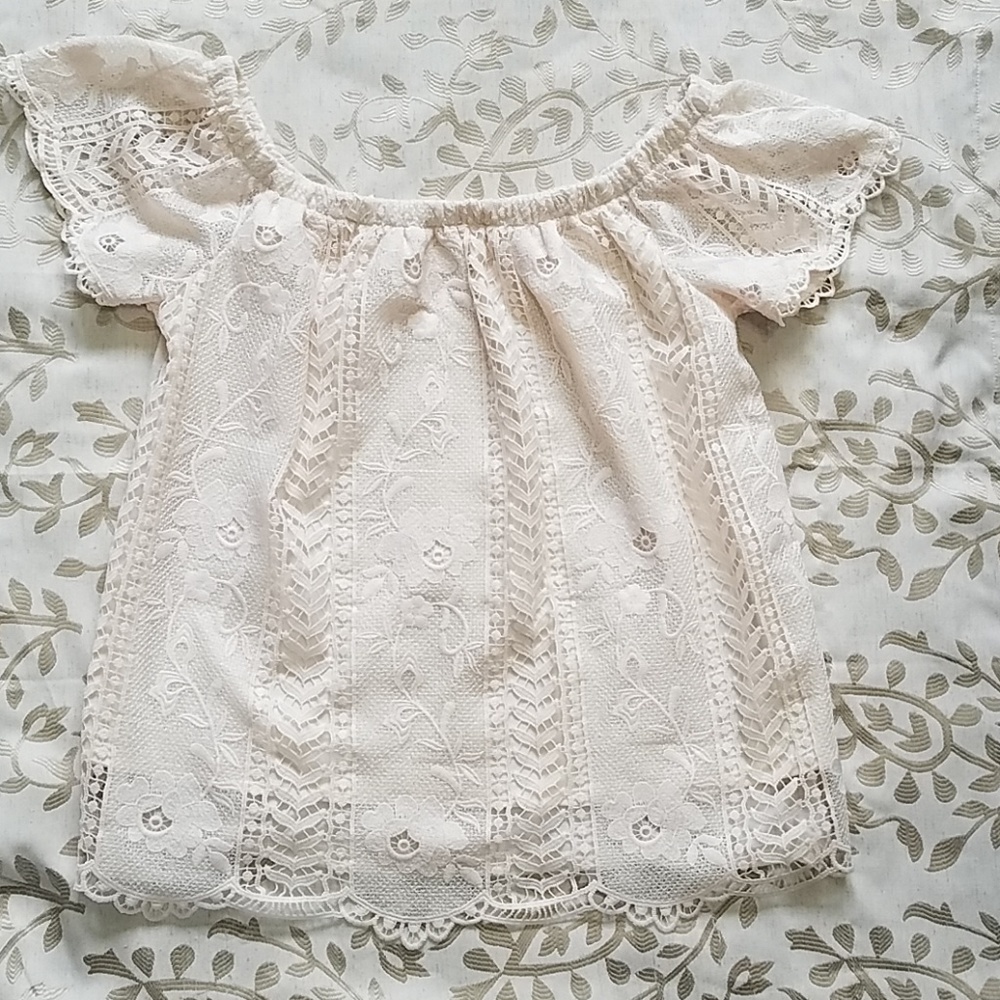 lace top size medium